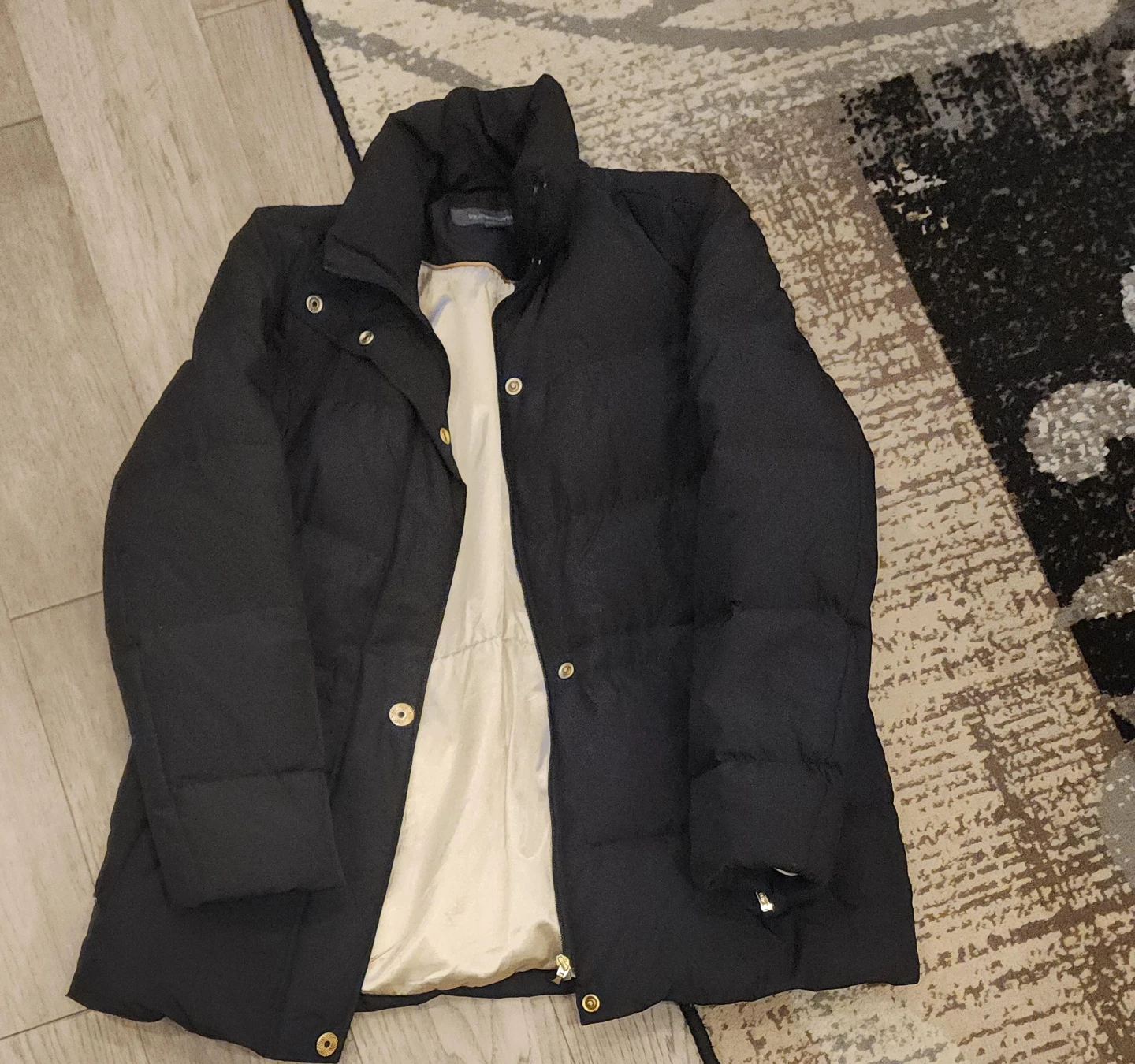 Liz Claiborne Women's Black Down Blend Puffer Jacket - Size L