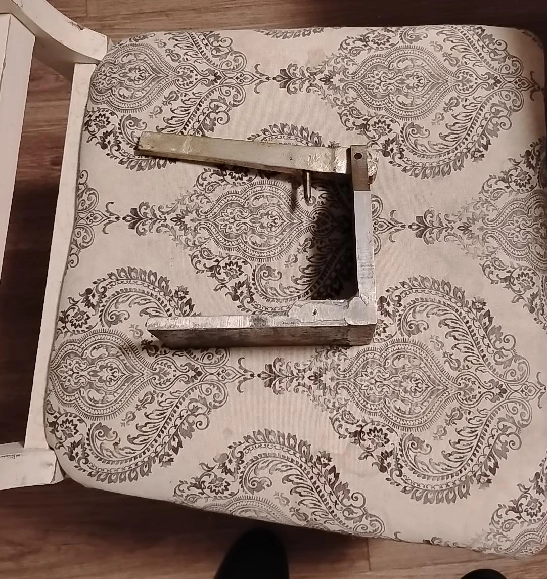 Vintage Metal Clamp