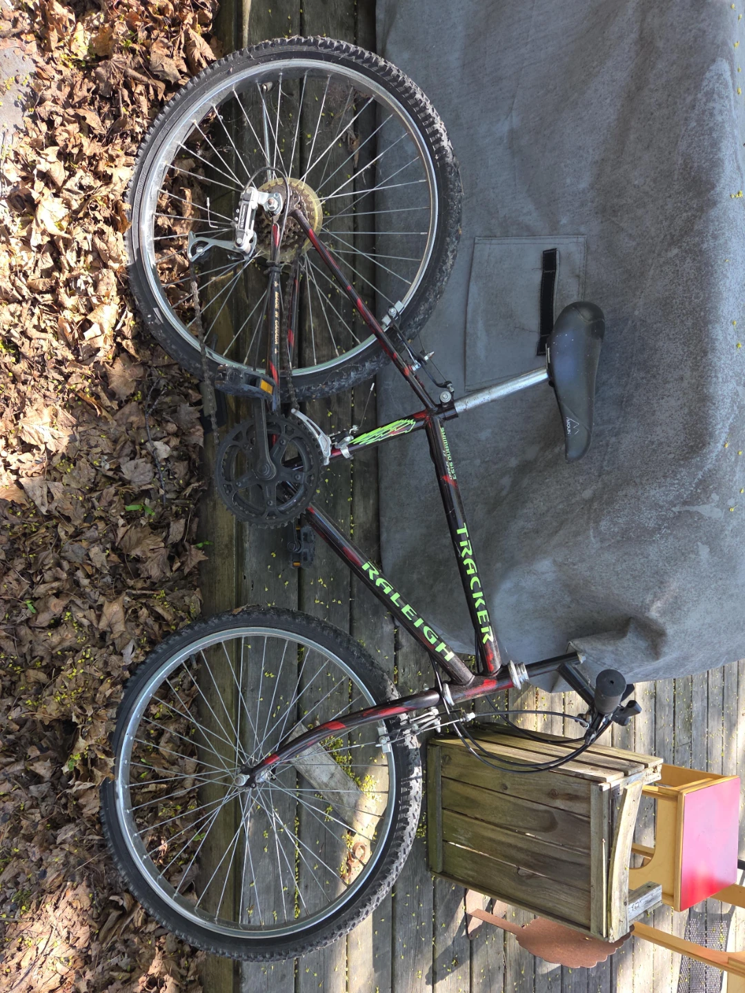 Raleigh Tracker Mountain Bike - make an offer!