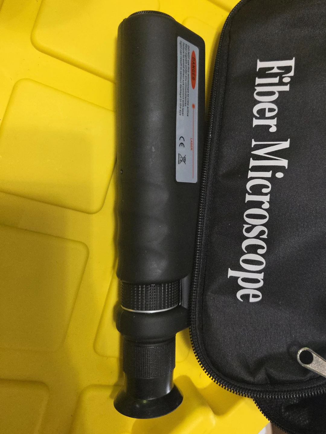 Fiber Microscope with Carrying Pouch