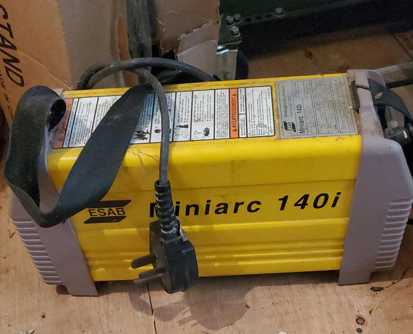 ESAB Miniarc 140i Welder