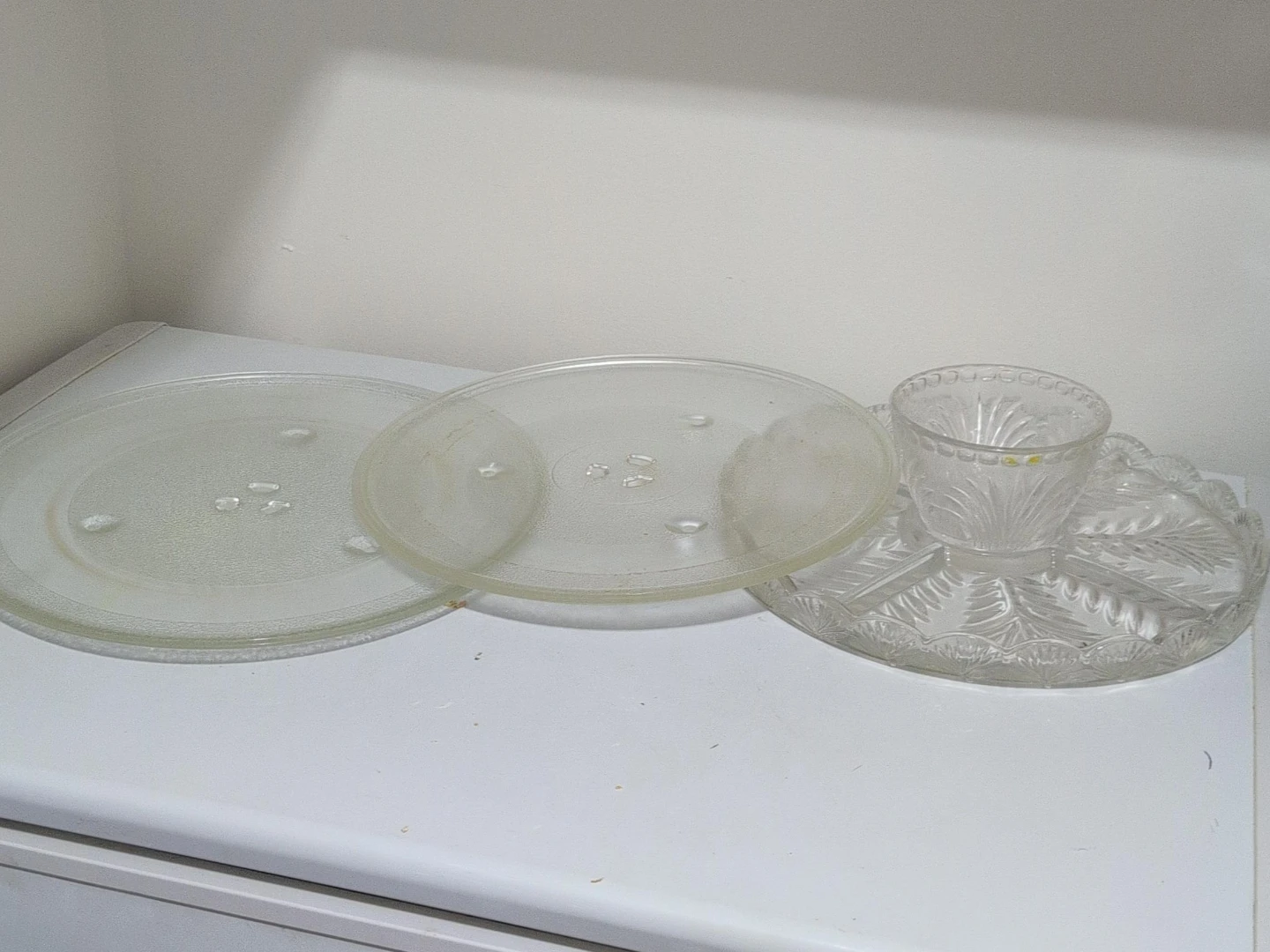 Glass Microwave Turntable Plates and Serving Dish $3 each