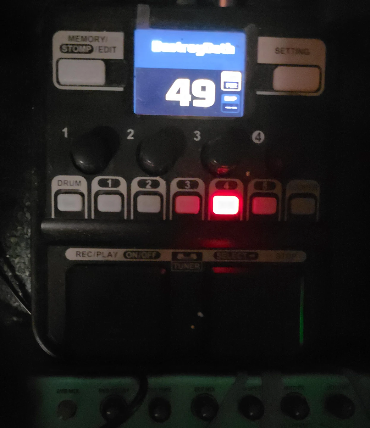 Koto km 1  Elegant & Kicking