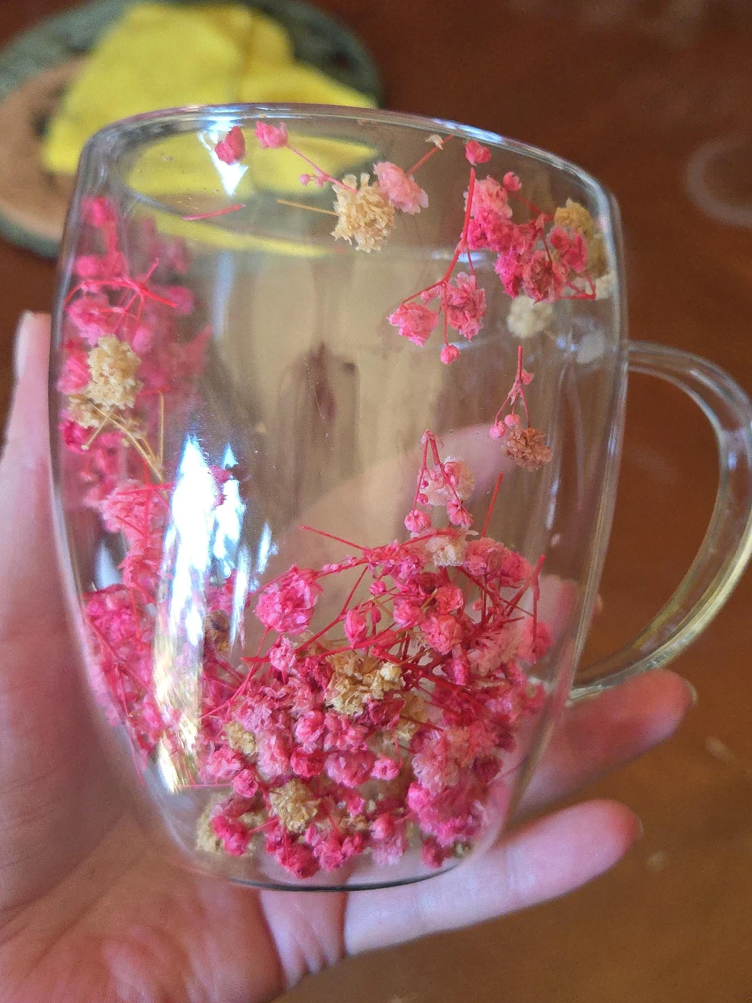 Glass Mug with Dried Flowers - photo 2
