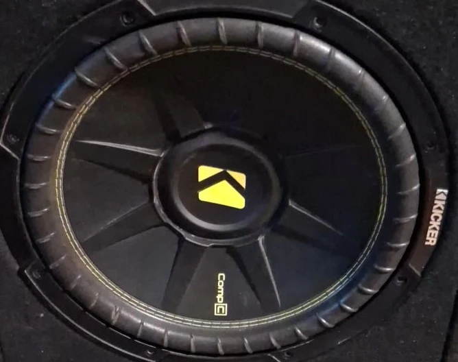 Kicker CompQ Dual Subwoofer Box