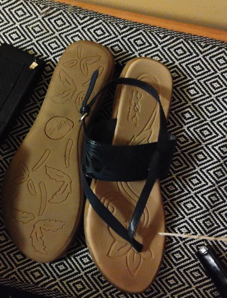 B.O.C. Black Sandals