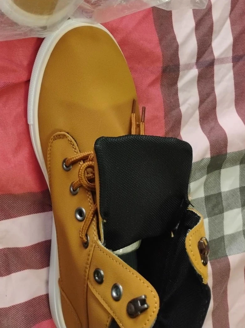 Men's Tan Work Boot Style Sneakers