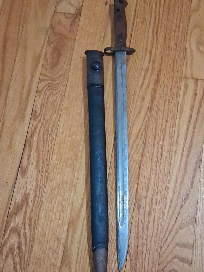 Vintage Bayonet with Scabbard WW1
