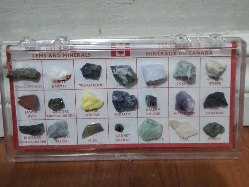 Canadian Gems and Minerals Collection