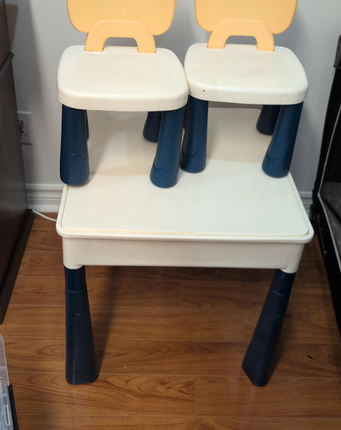 Kids Activity Table and Chairs Set no LEGO