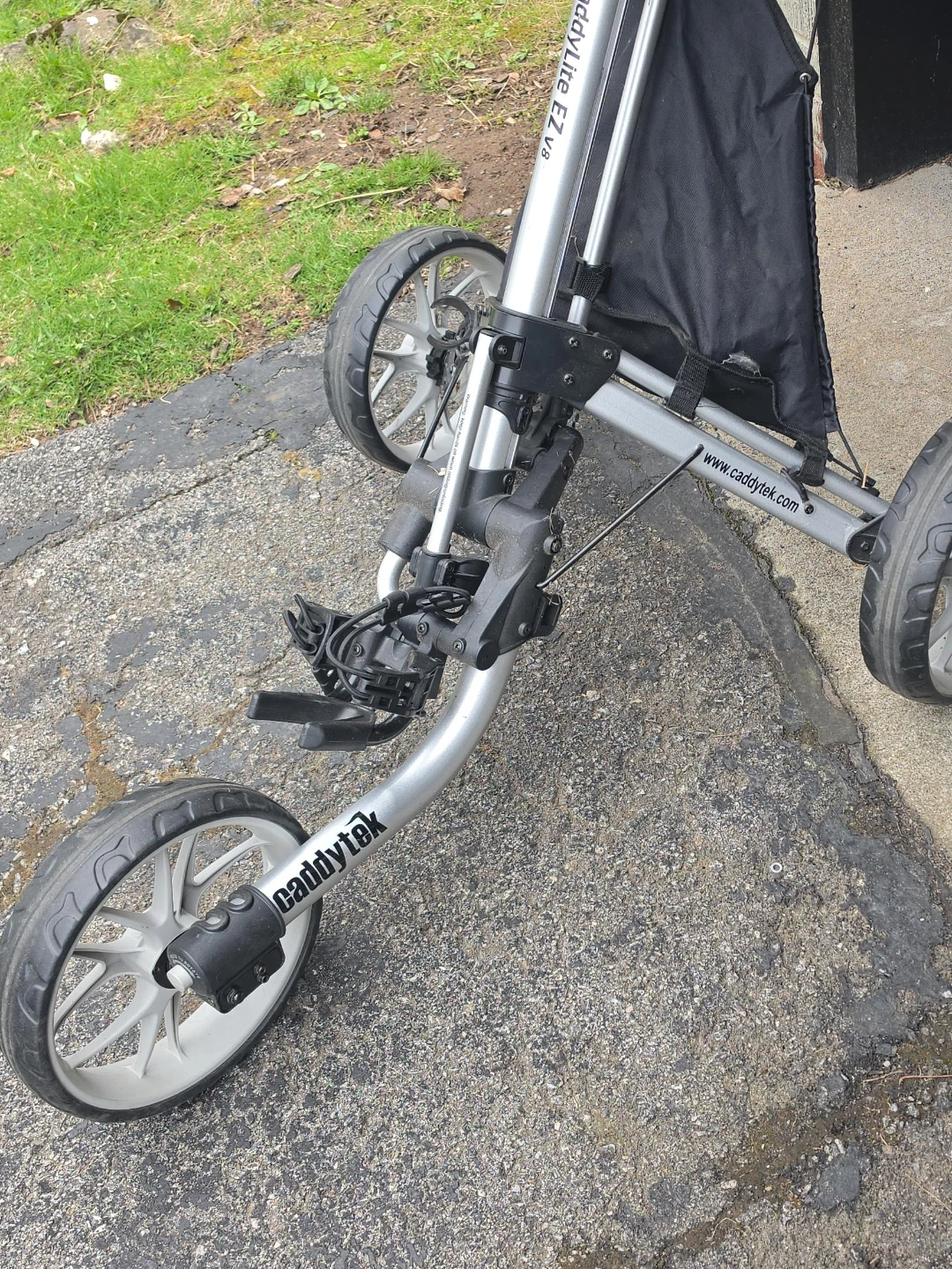 CaddyTek EZ V8 Golf Push Cart