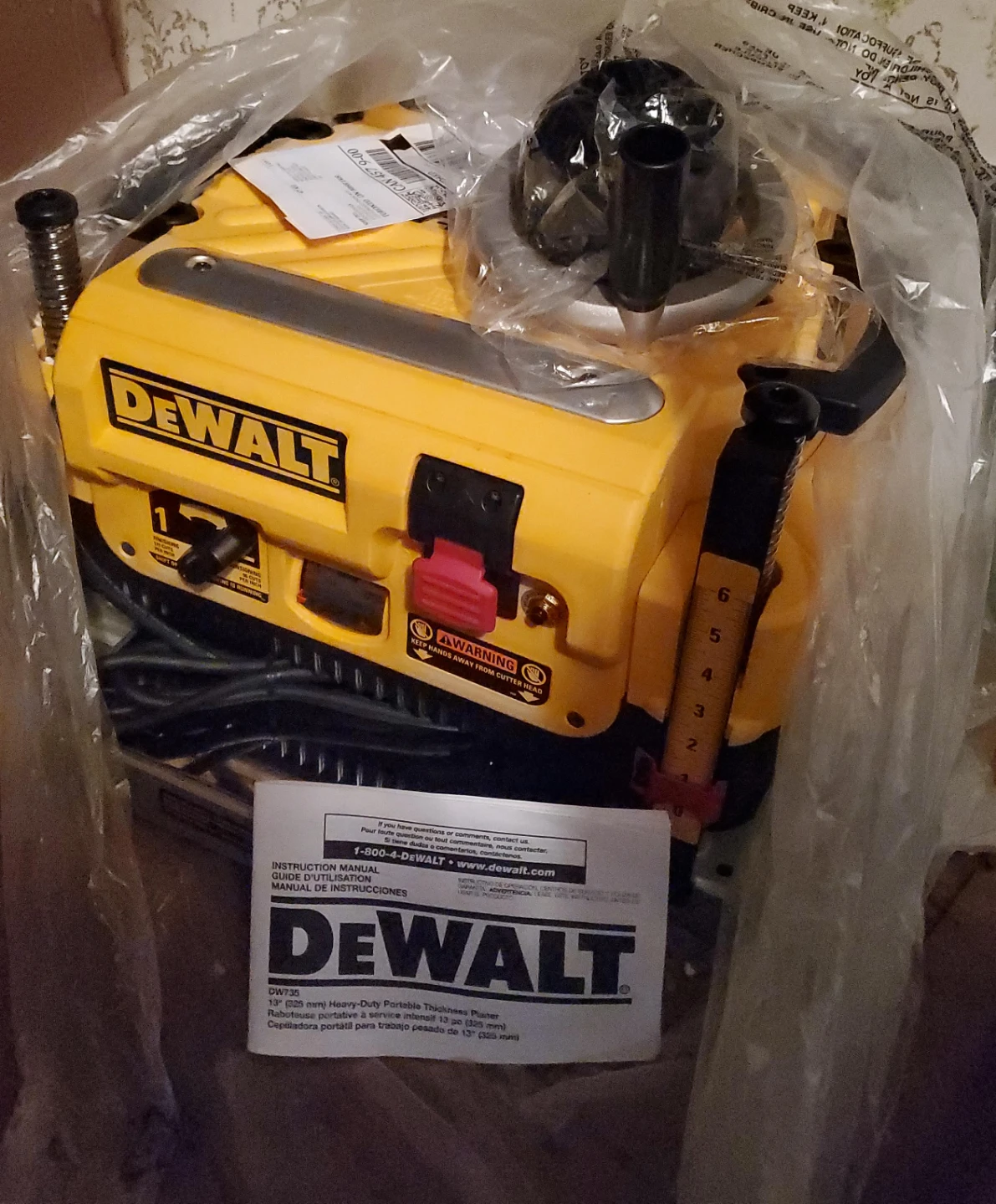 DEWALT DW735 13" Heavy-Duty Portable Thickness Planer