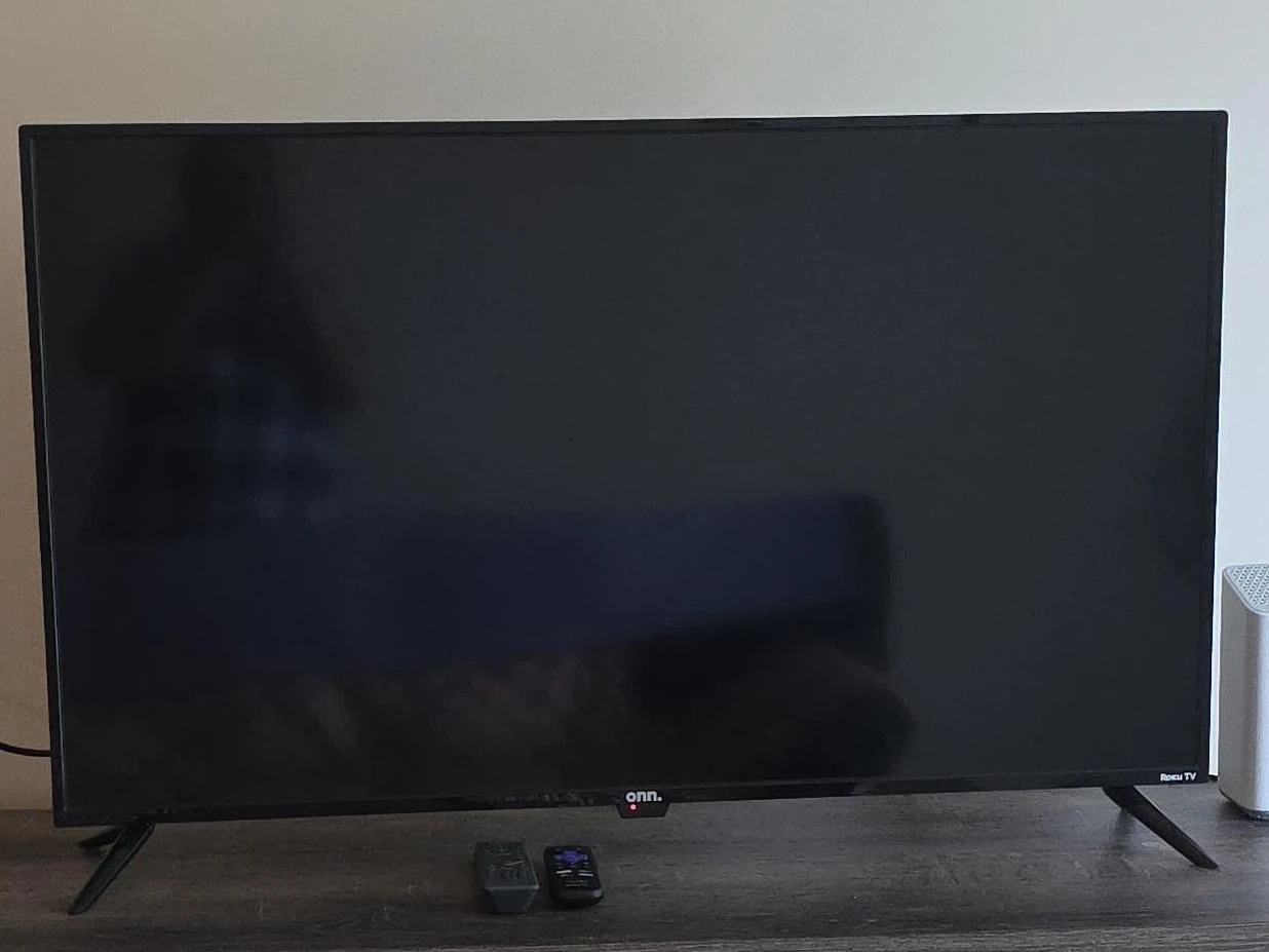 ONN. Roku TV