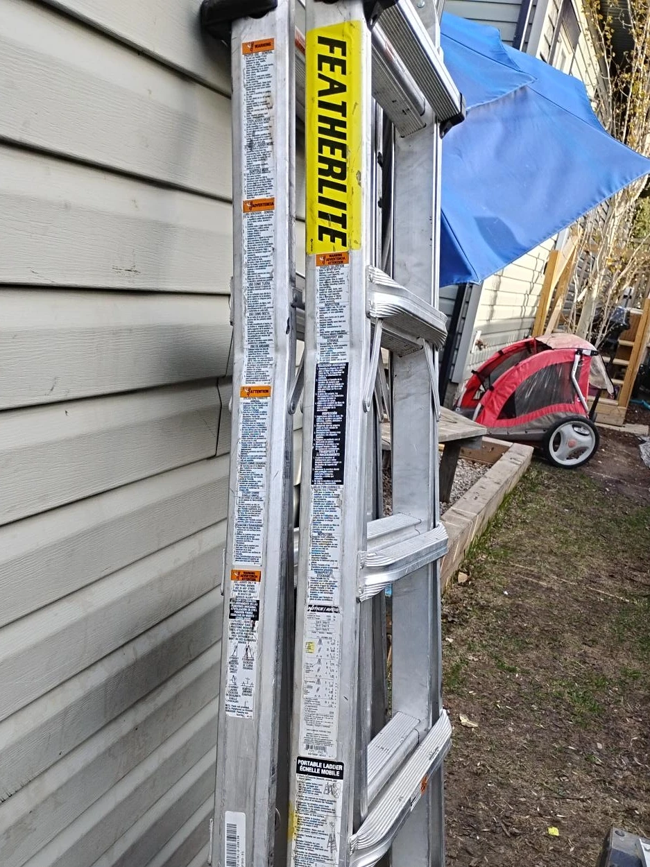 Featherlite Portable Ladder