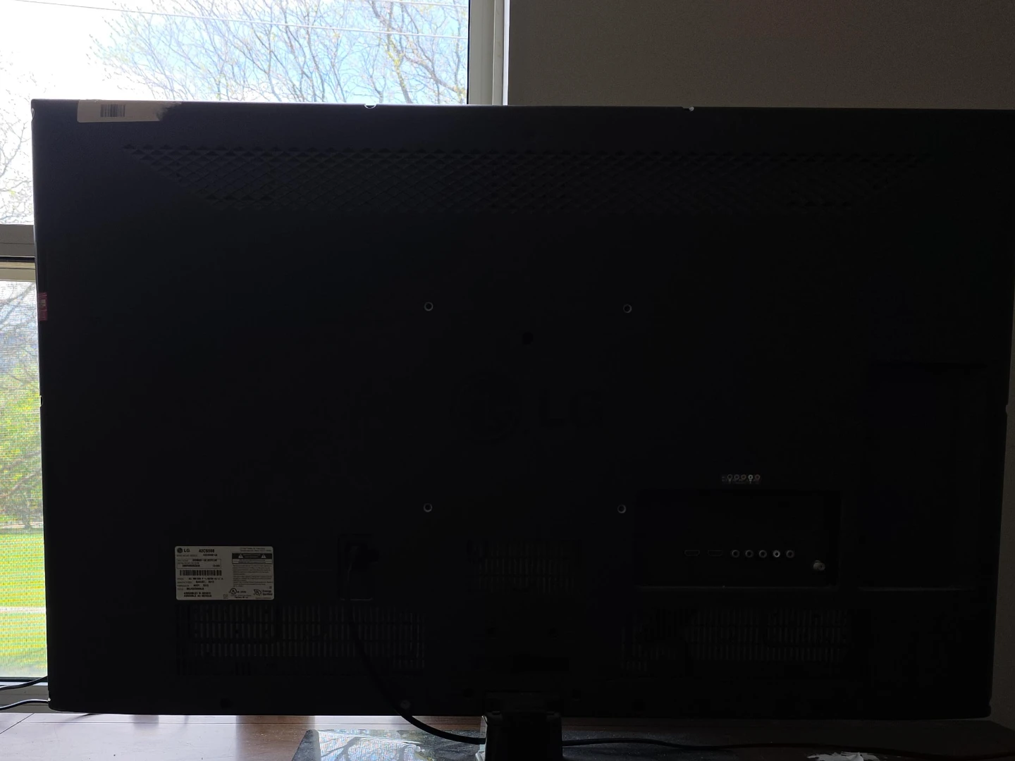 LG 32" Flat Screen TV