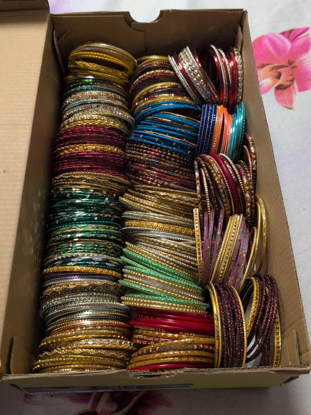 Assorted Bangles Box