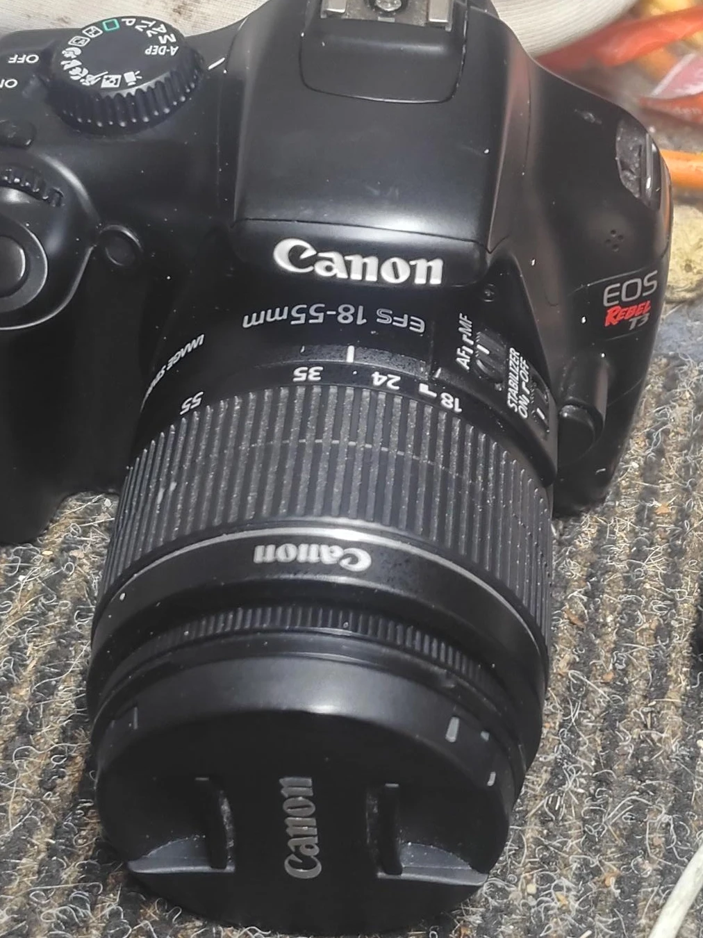 Canon EOS Rebel T3  Camera with 18-55mm Lens
