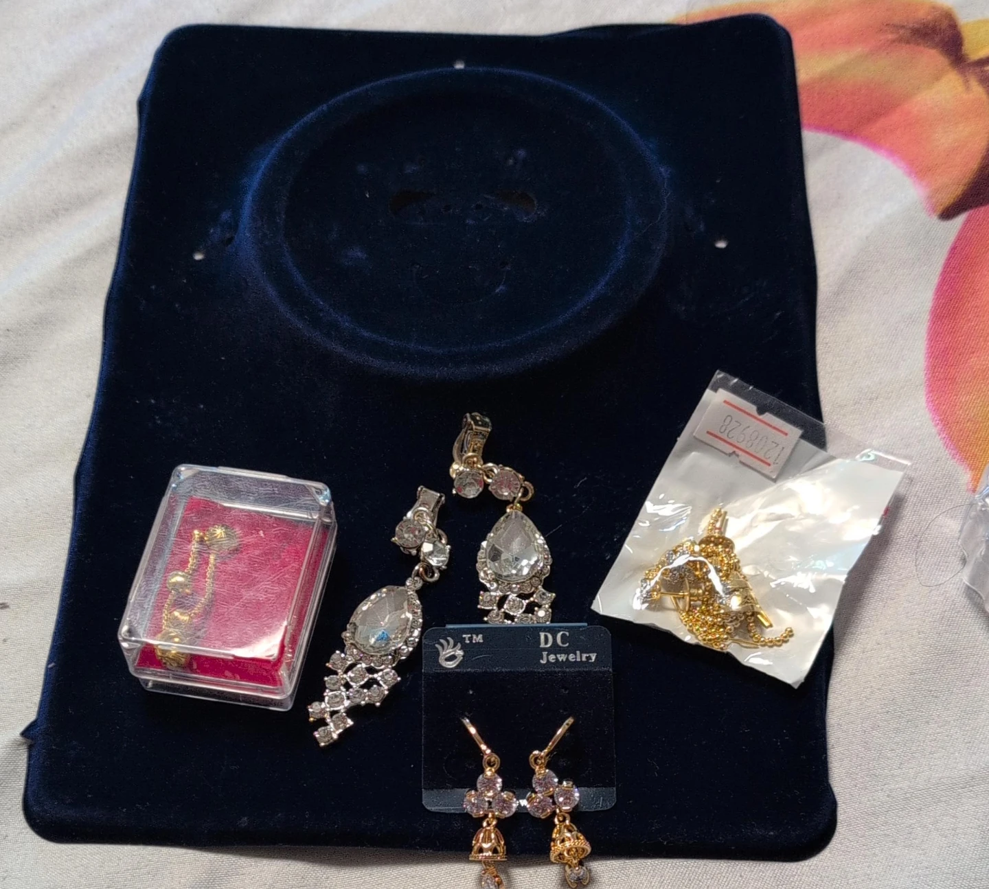 Jewelry Set - Earrings