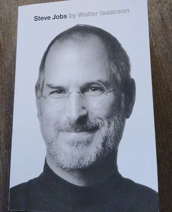 Steve Jobs by Walter Isaacson biography book