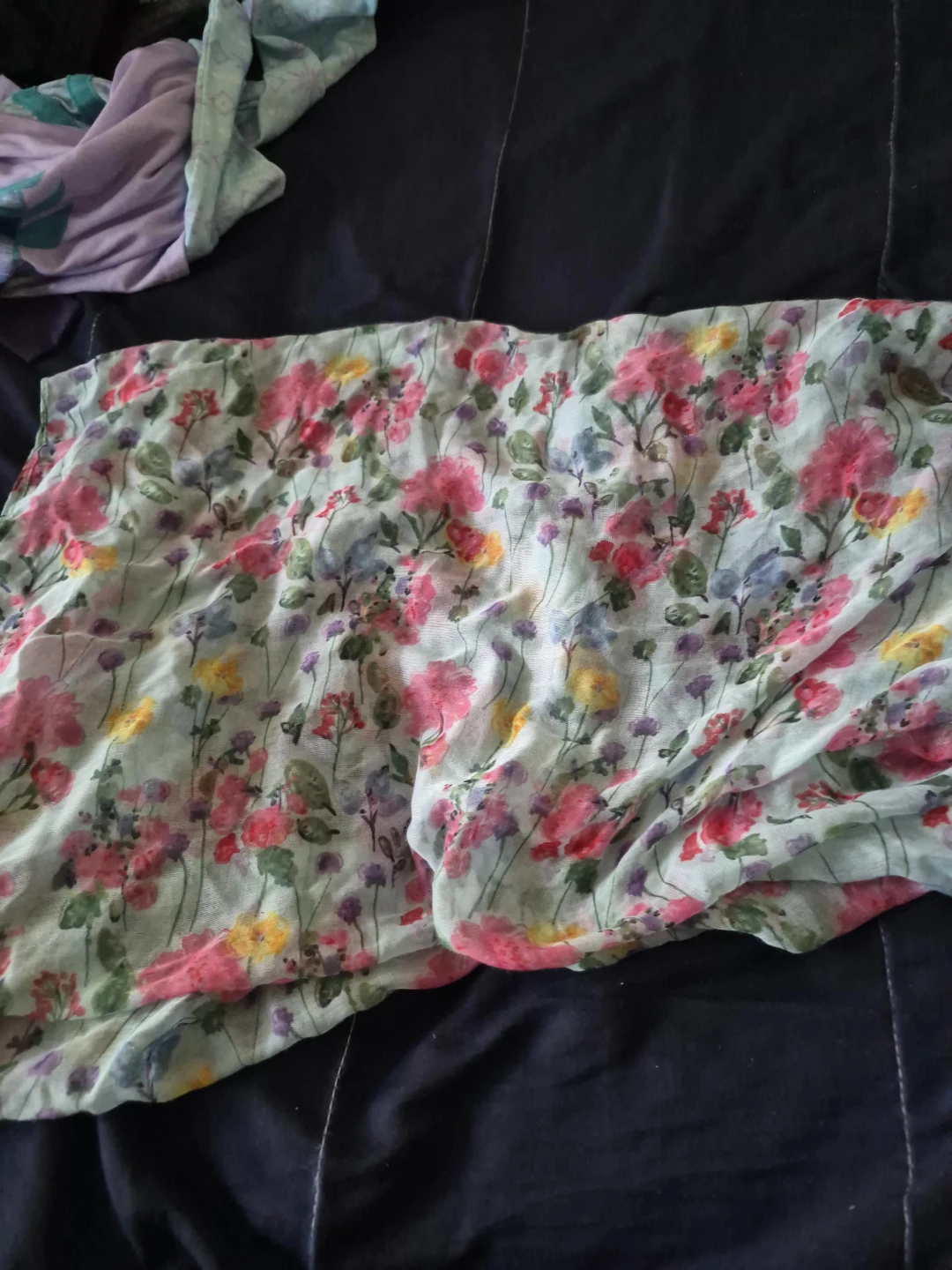 Lightweight Floral Scarf