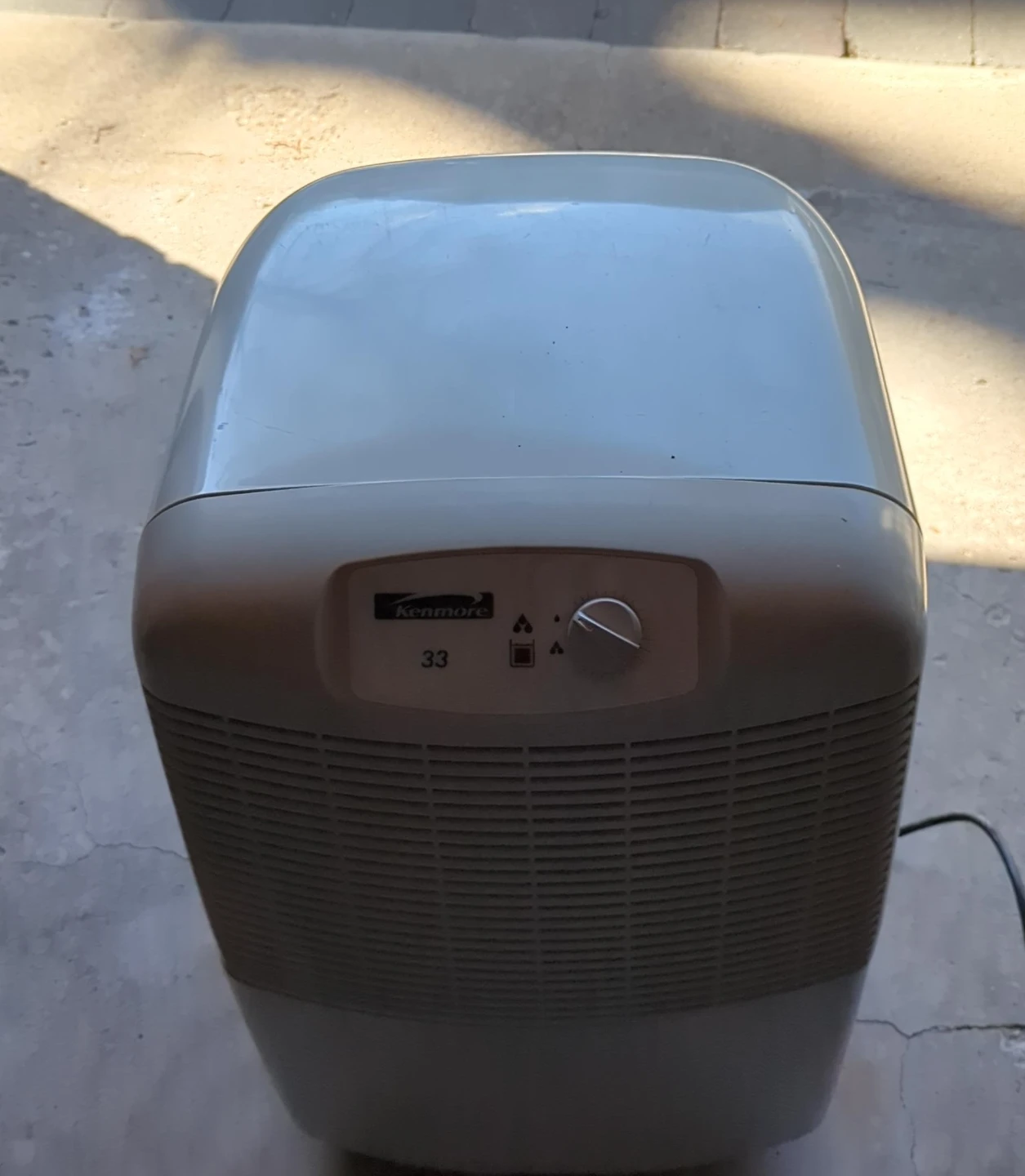 Kenmore 33 Dehumidifier