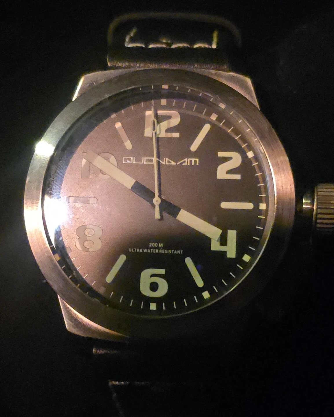 QUONDAM Ultra Water-Resistant Stainless Steel Watch
