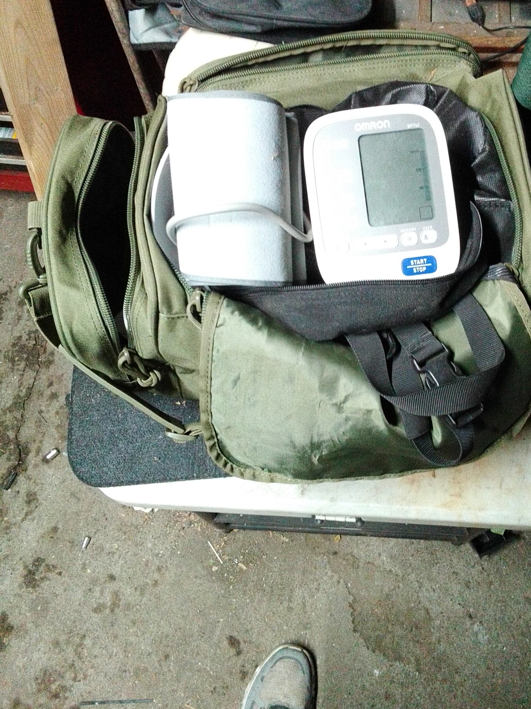 Omron BP742 Blood Pressure Monitor with Cuff and Bag