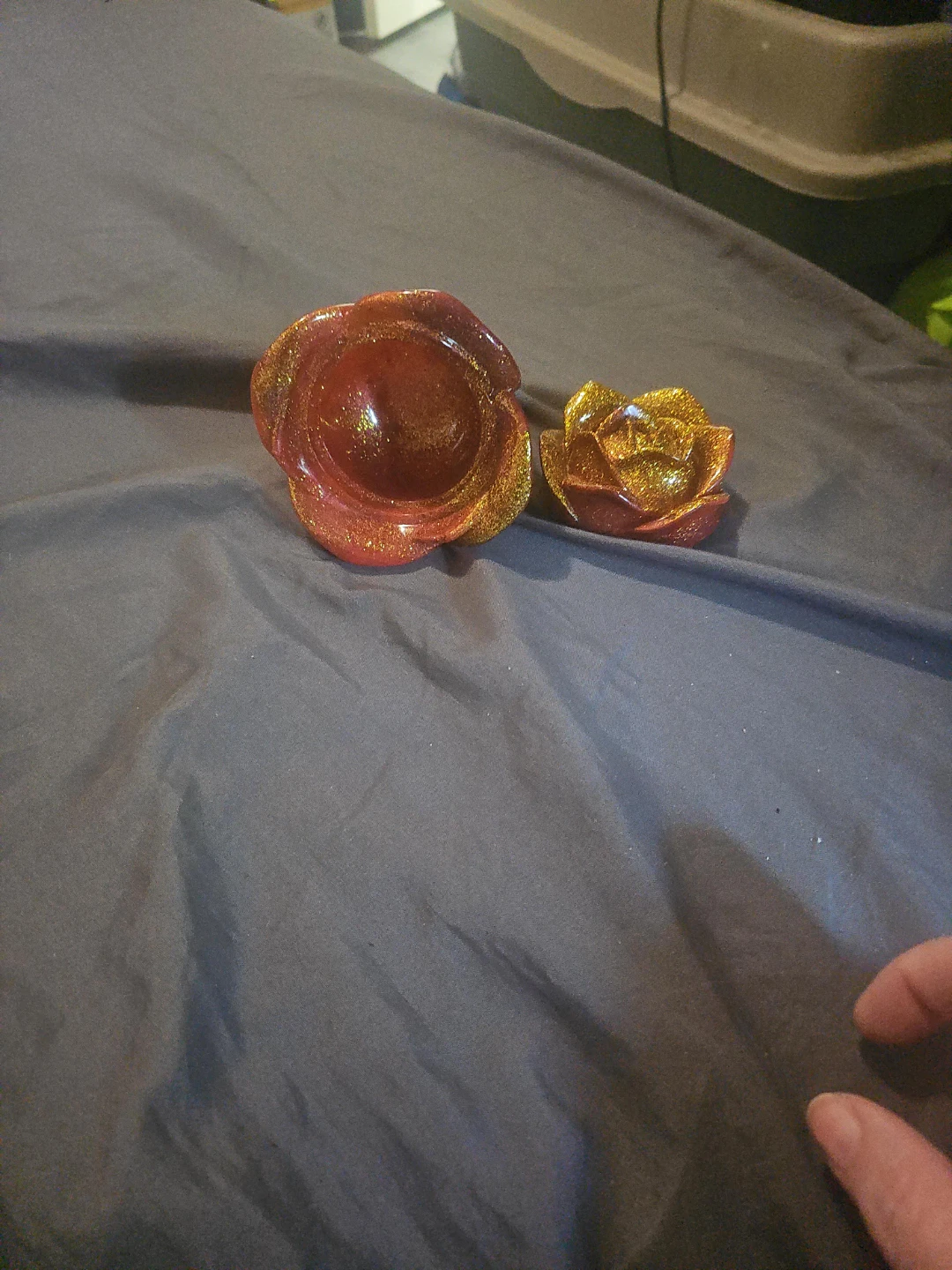 Glitter Rose Trinket Dishes (Set of 2)