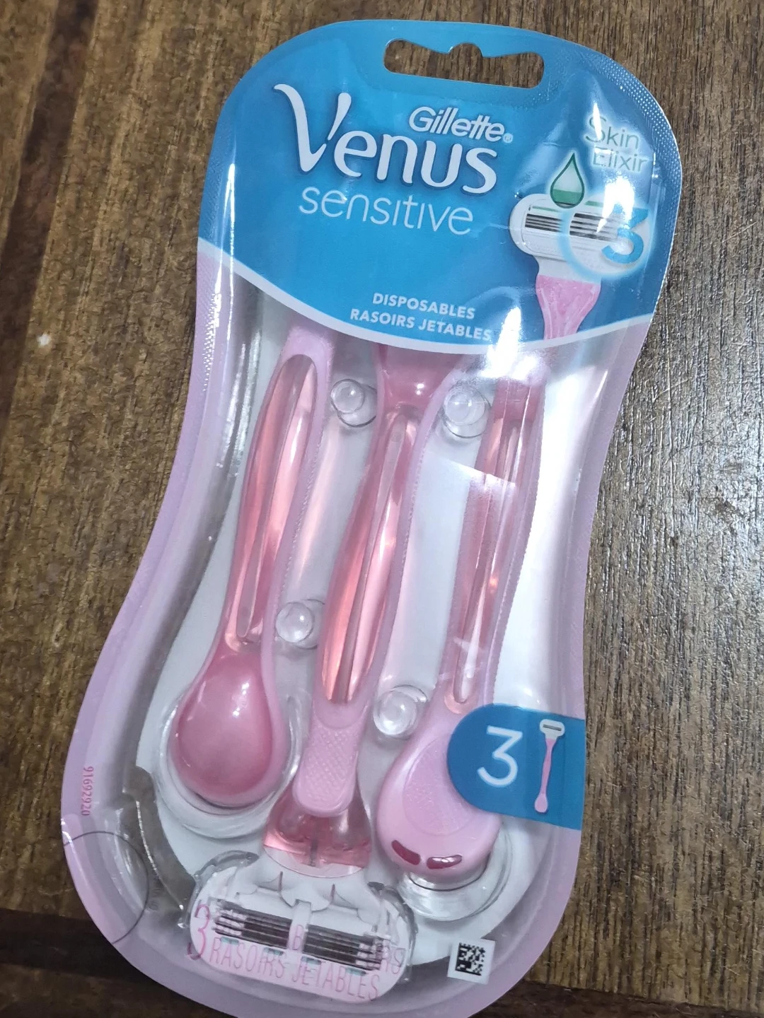 Gillette Venus Sensitive Disposable Razors - 3 Count