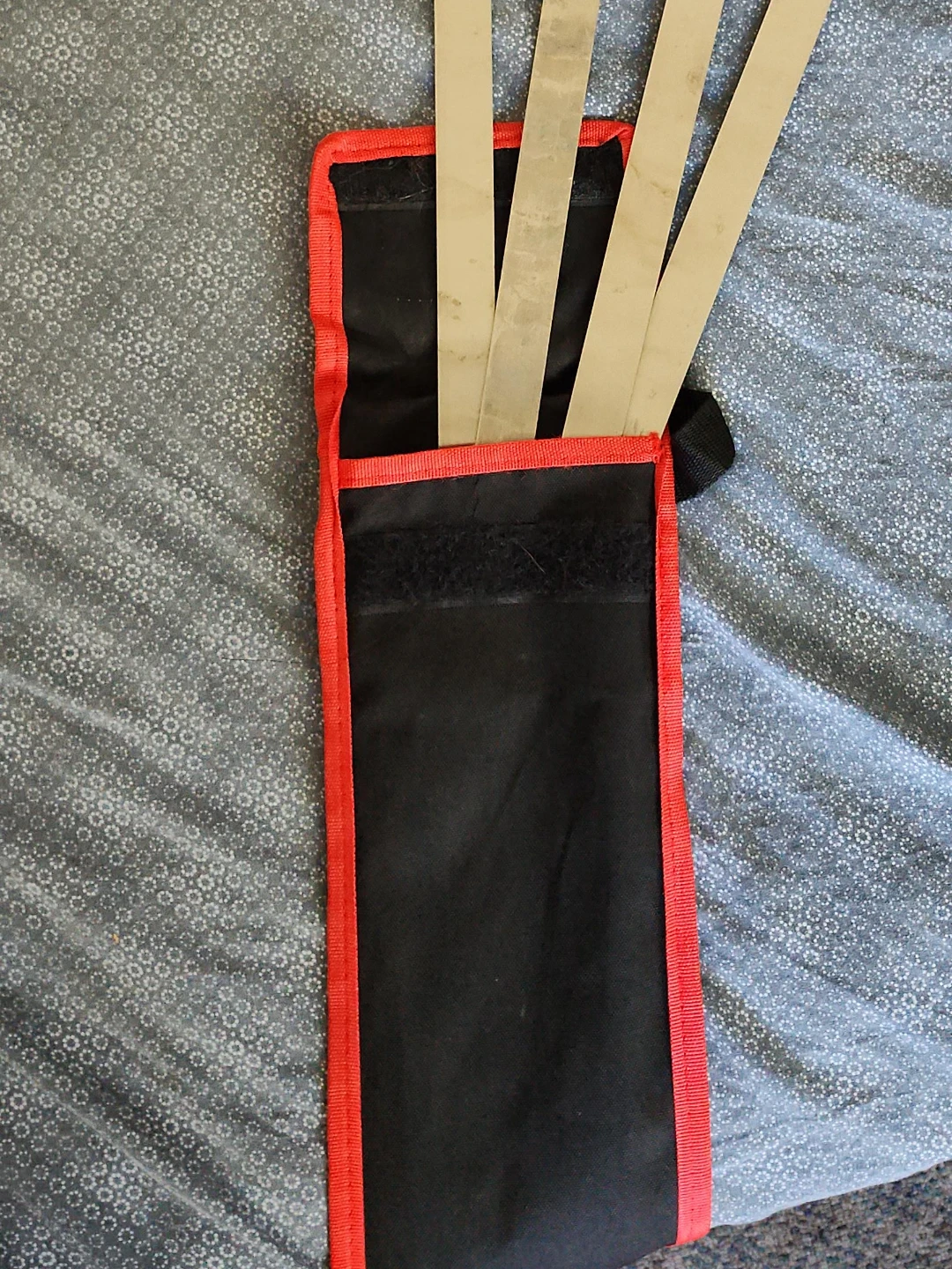 4 Metal Skewers with Wooden Handles