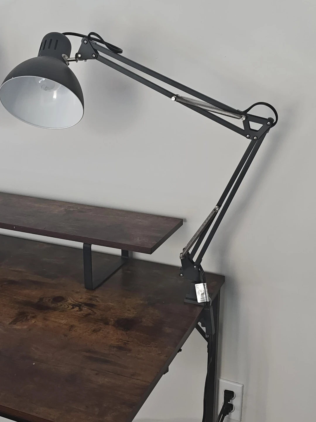 2x Adjustable Desk Lamps