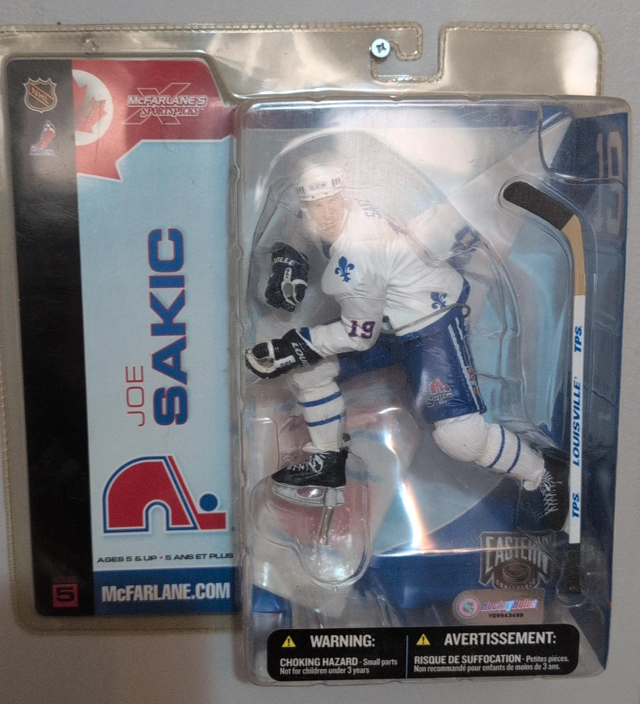 McFarlane's Sports Picks Joe Sakic Action Figure