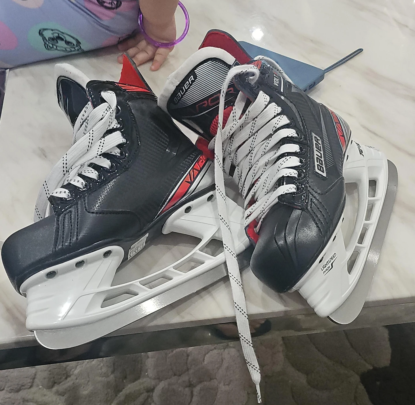 Bauer Vapor XLT Ice Skates