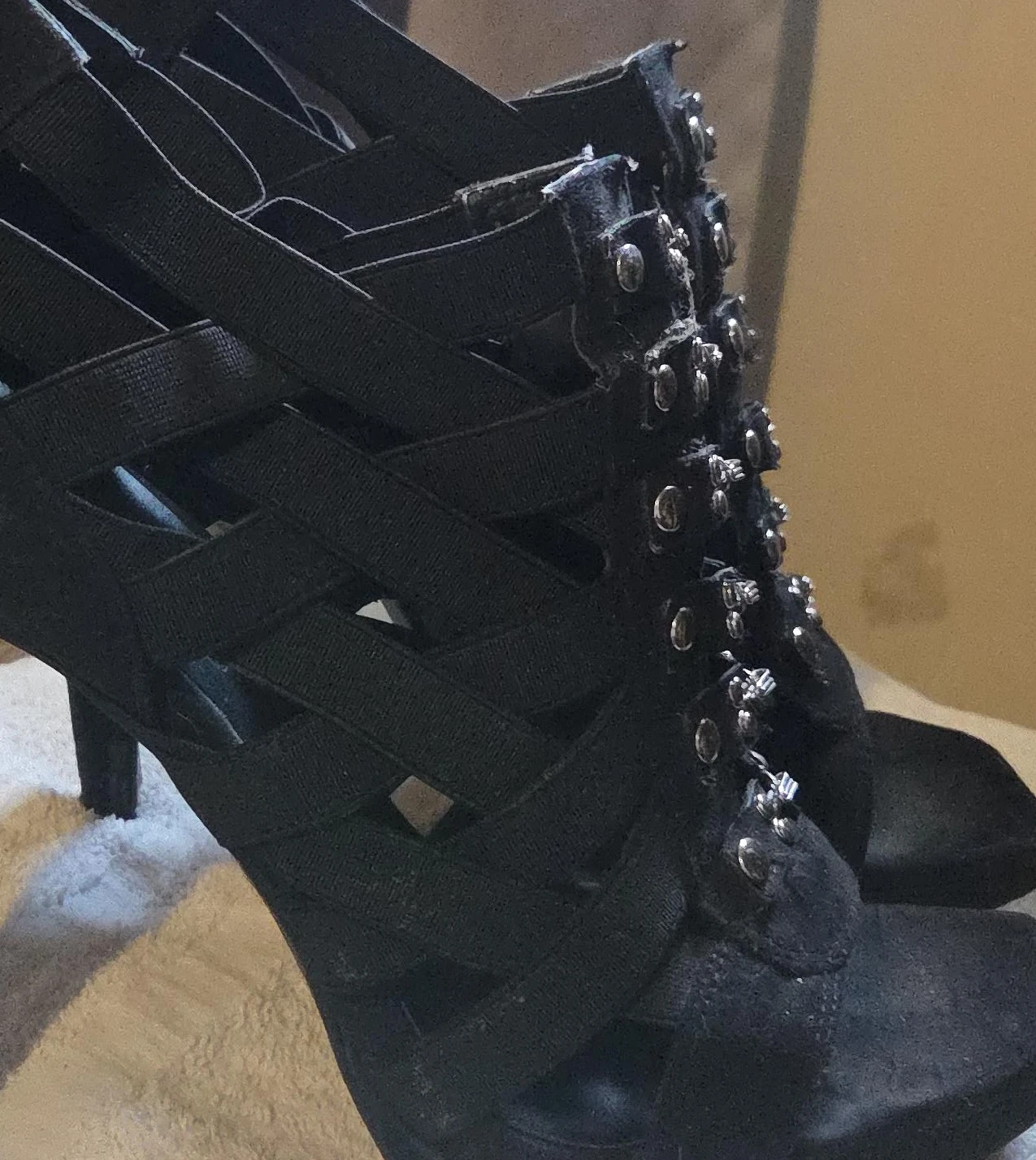 Jessica Simpson Black Strappy Heels Size 8B