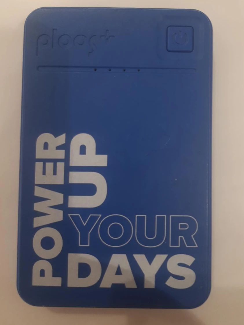 Ploog Power Up Your Days Portable Charger - Blue