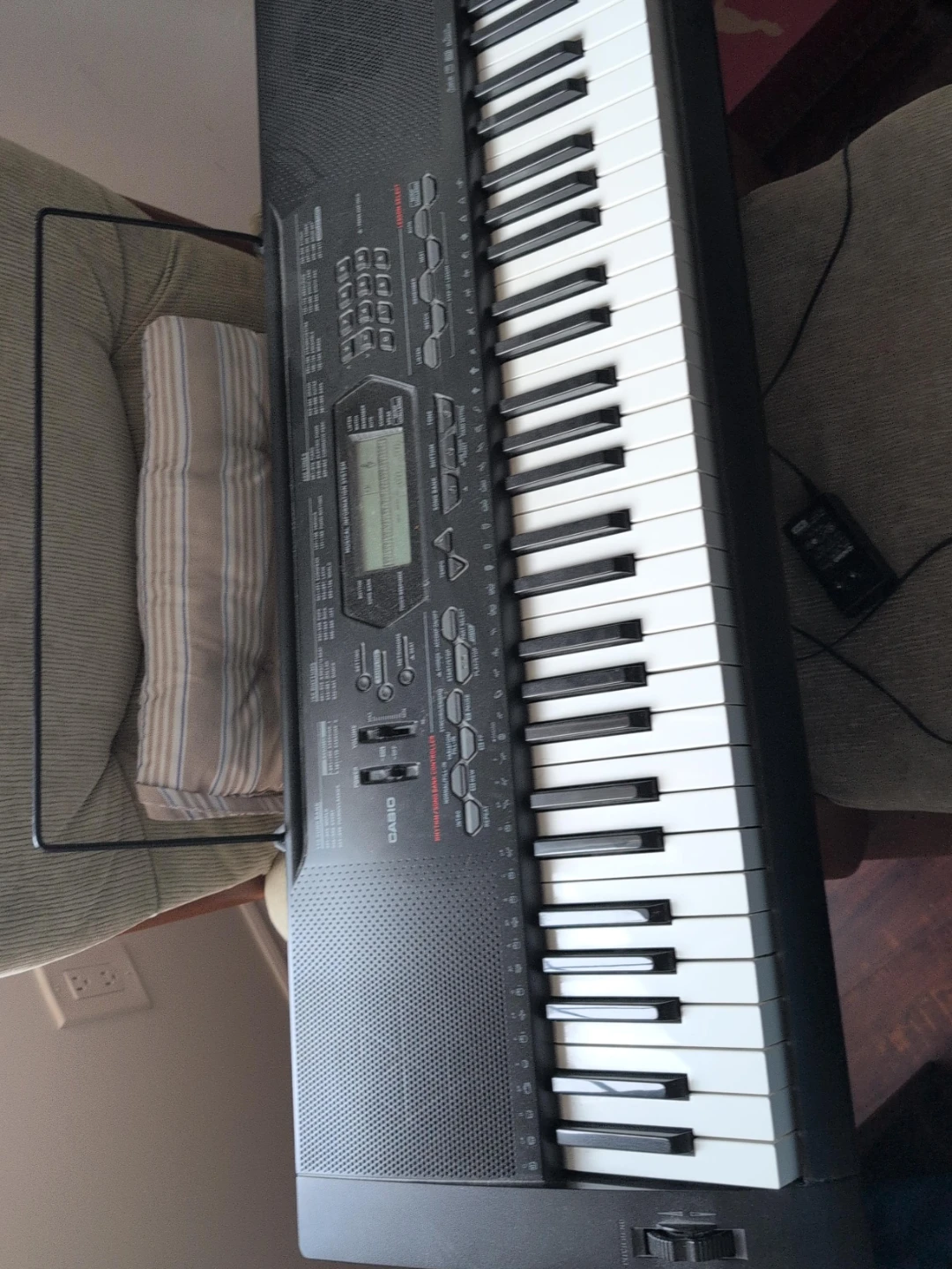 Casio Electronic Keyboard
