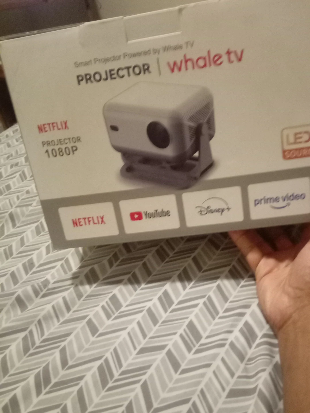 Whale TV Smart Projector 1080P