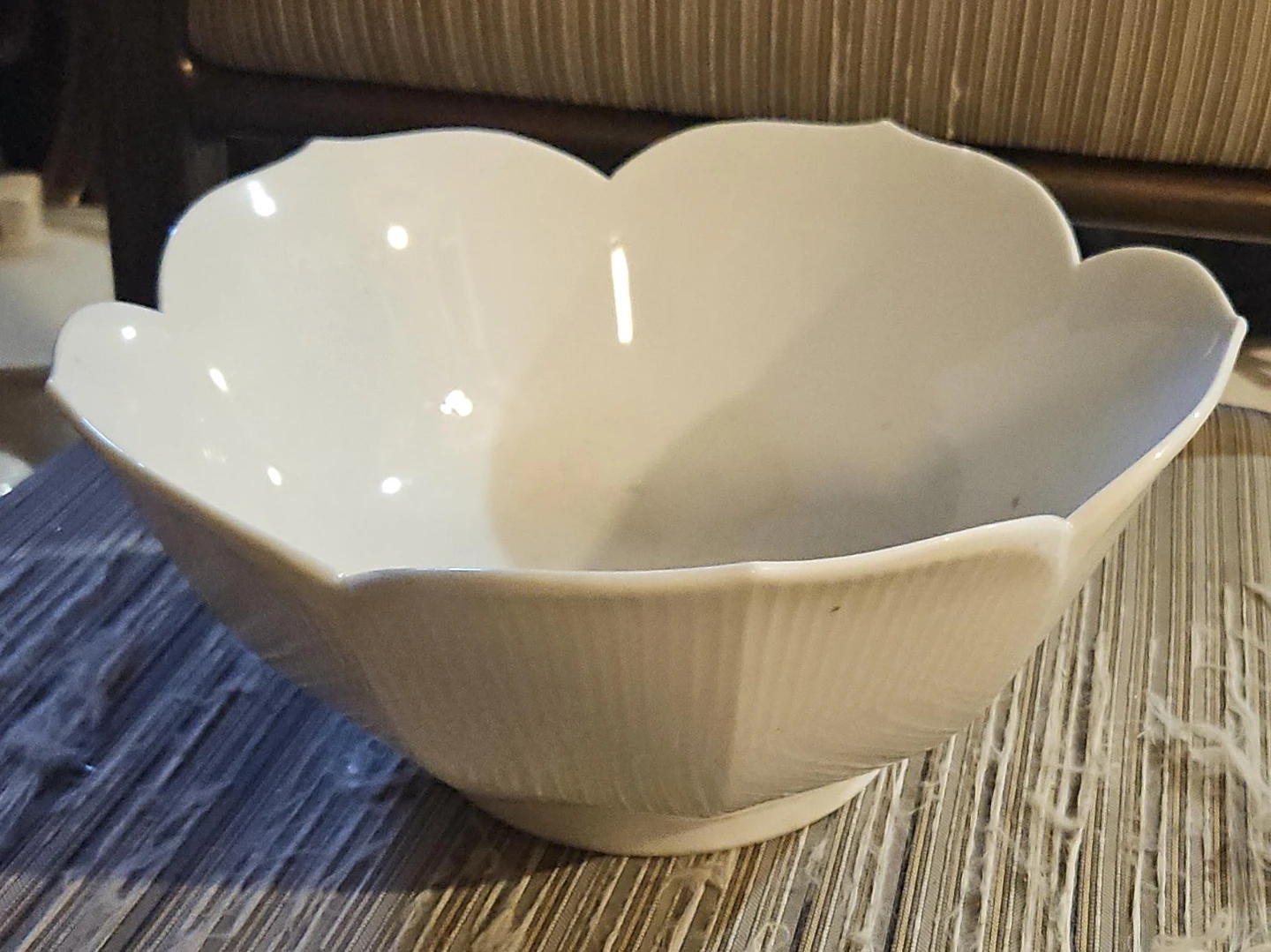 White Petal-Shaped Serving Bowl