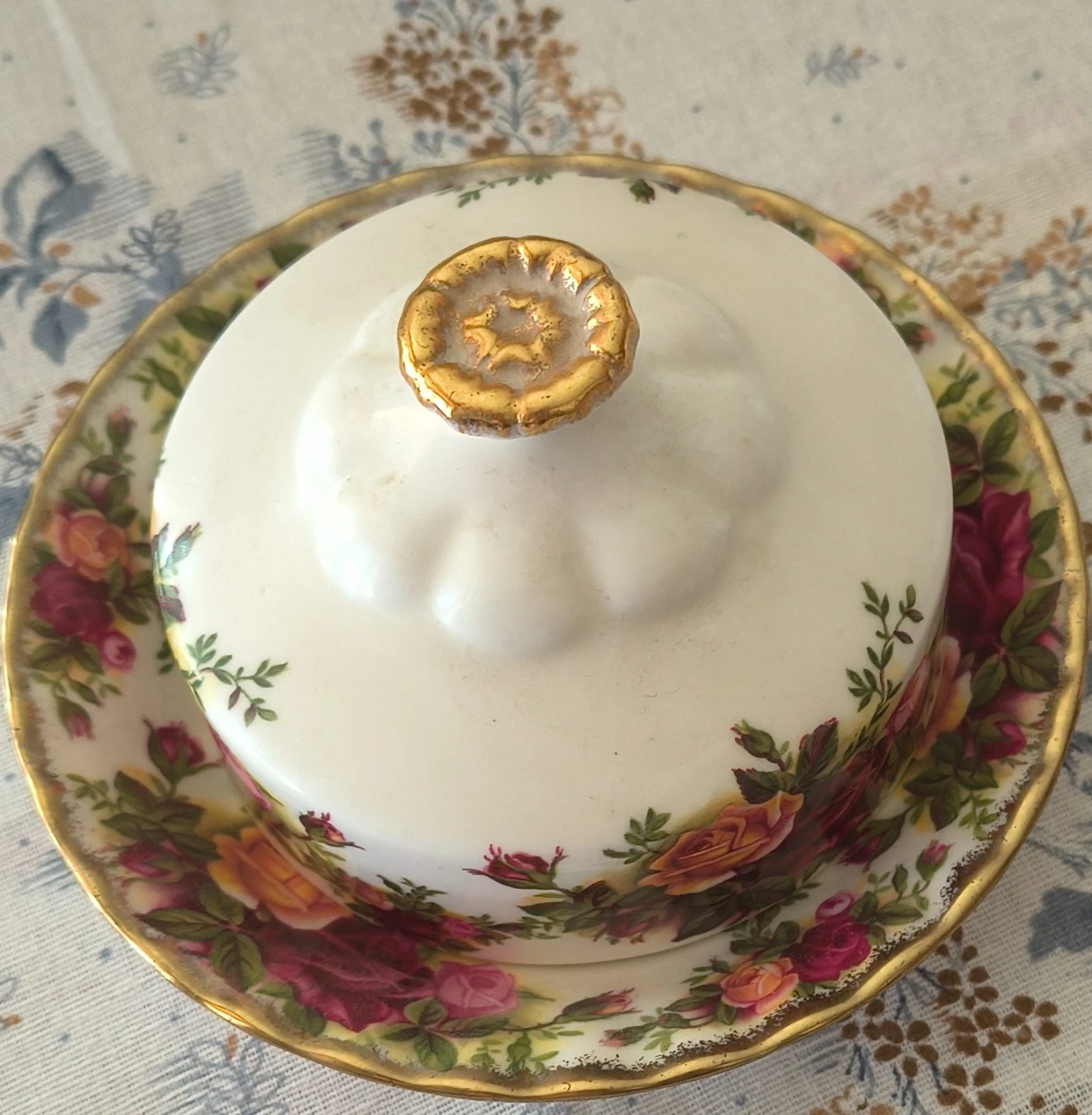 Royal Albert Old Country Roses Butter Dish