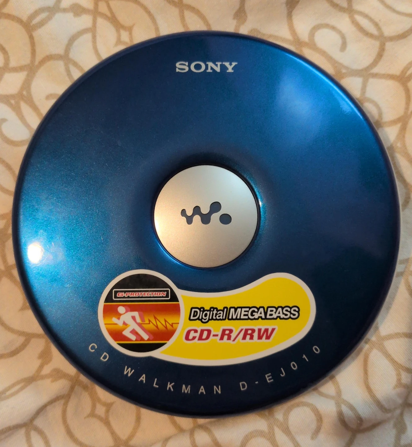 Sony CD Walkman D-EJ010 Portable CD Player