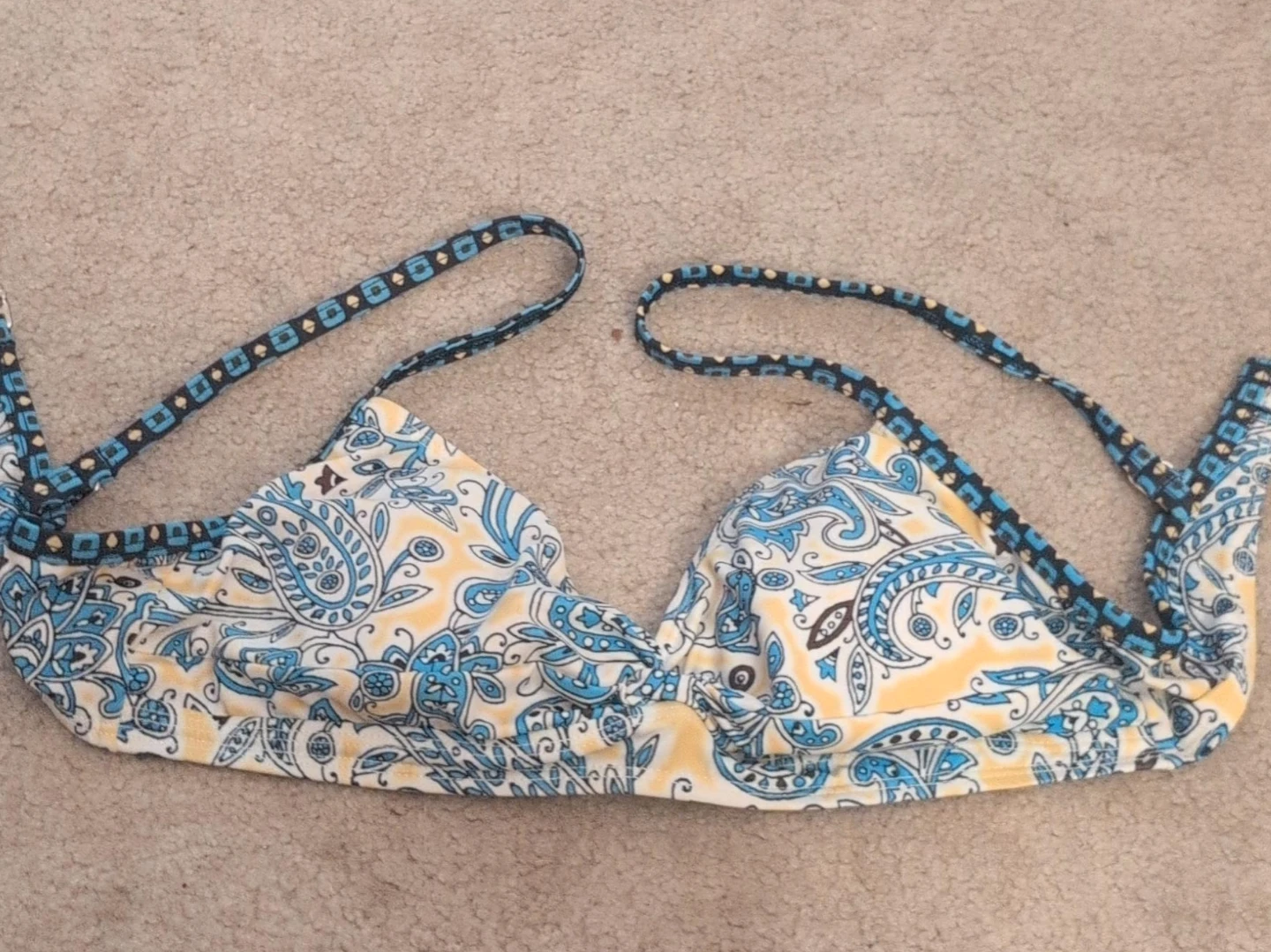 Athleta Paisley Bikini Top Size Medium