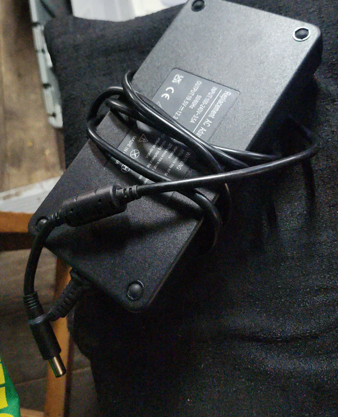 Replacement AC Adapter 19.5V 12.3A