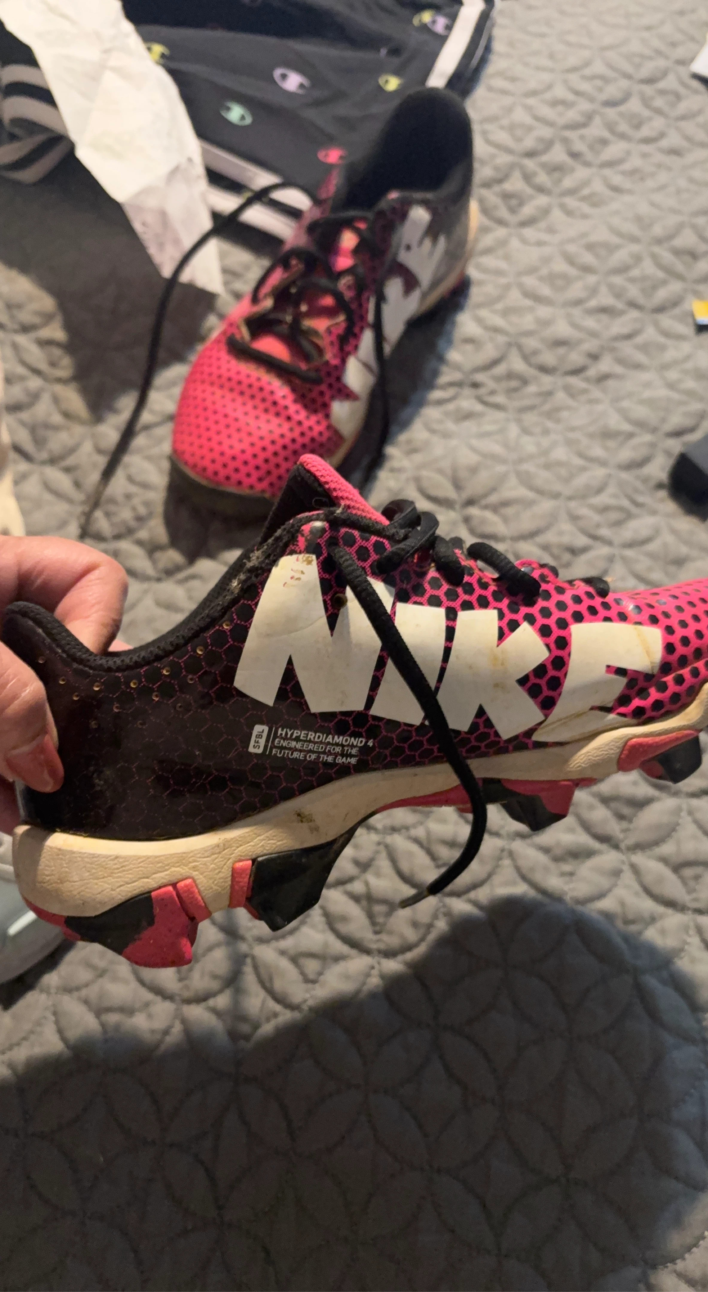 Girls Nike softball or soccer cleats size 3