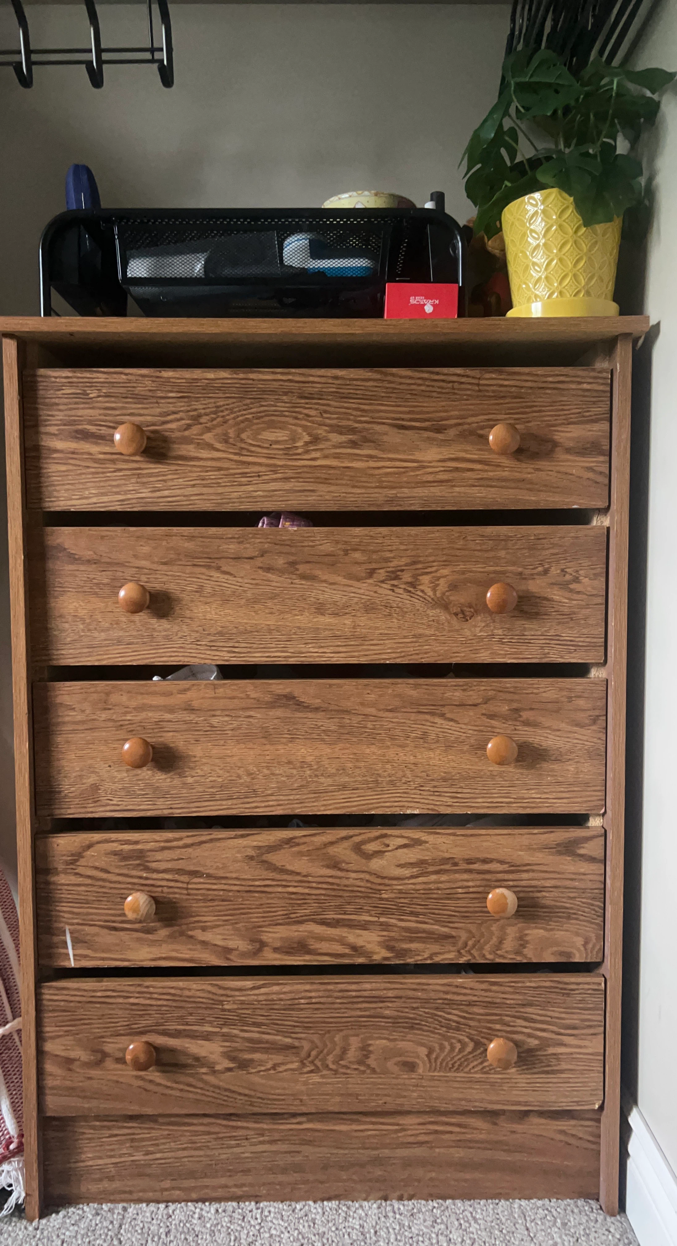 Wooden 5-Drawer Dresser