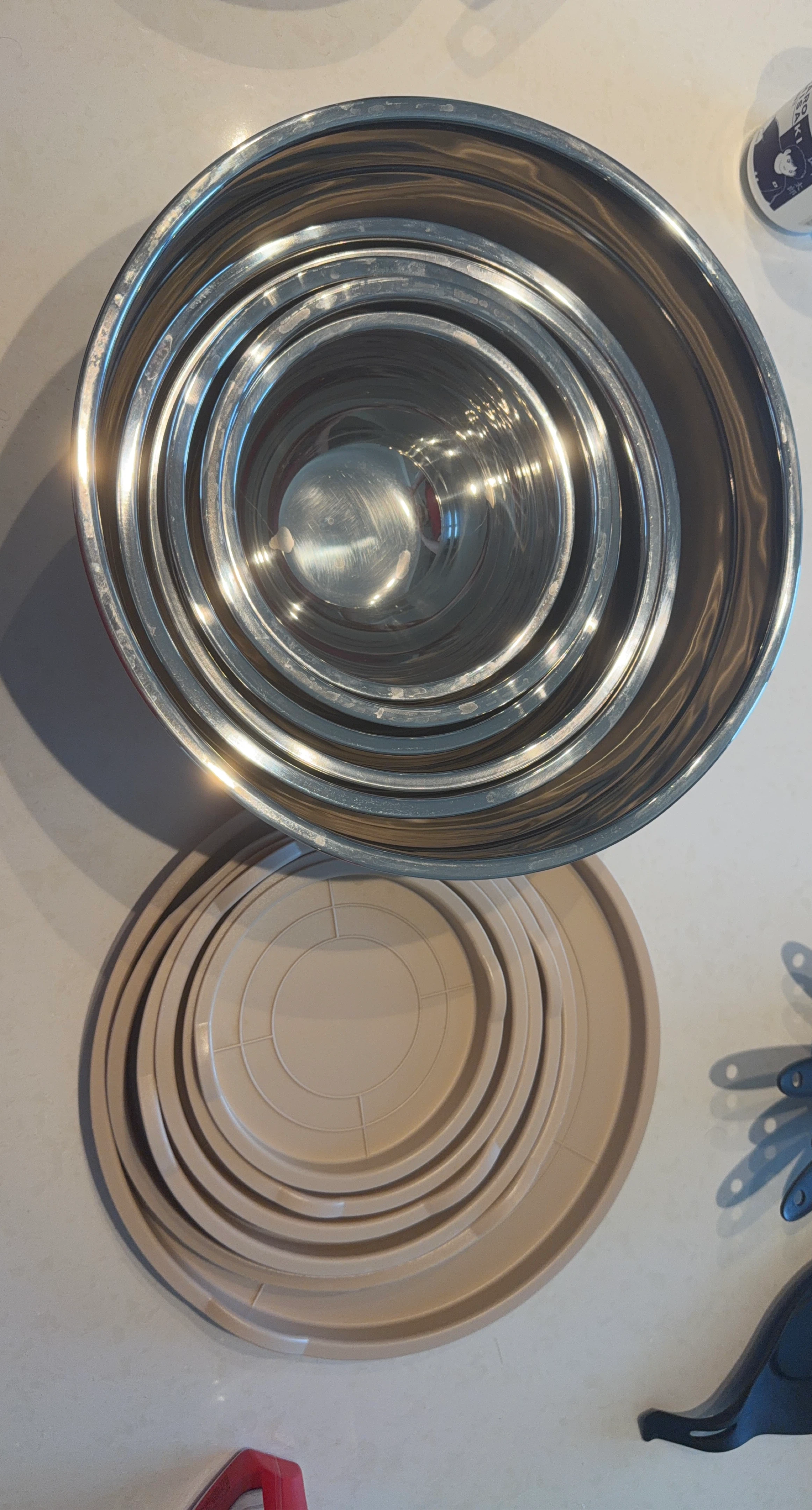 Set of 6 Stainless Steel Mixing Bowls