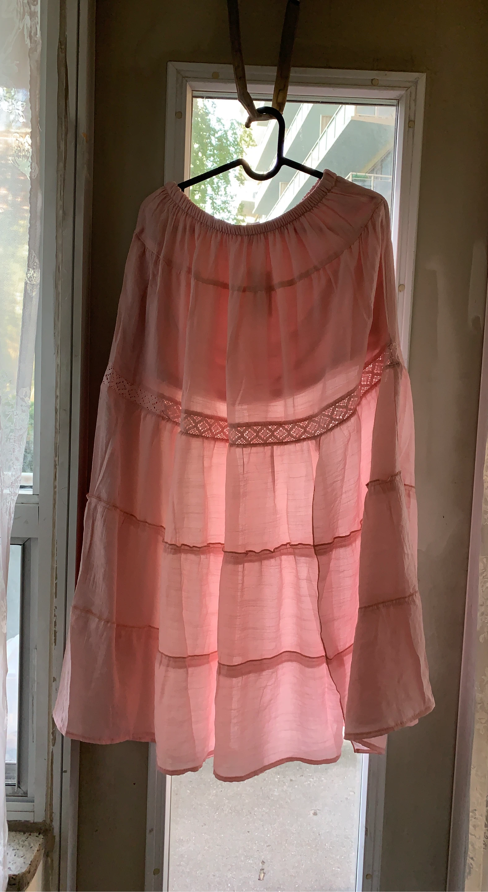 Pink Tiered Lace Maxi Skirt(new)
