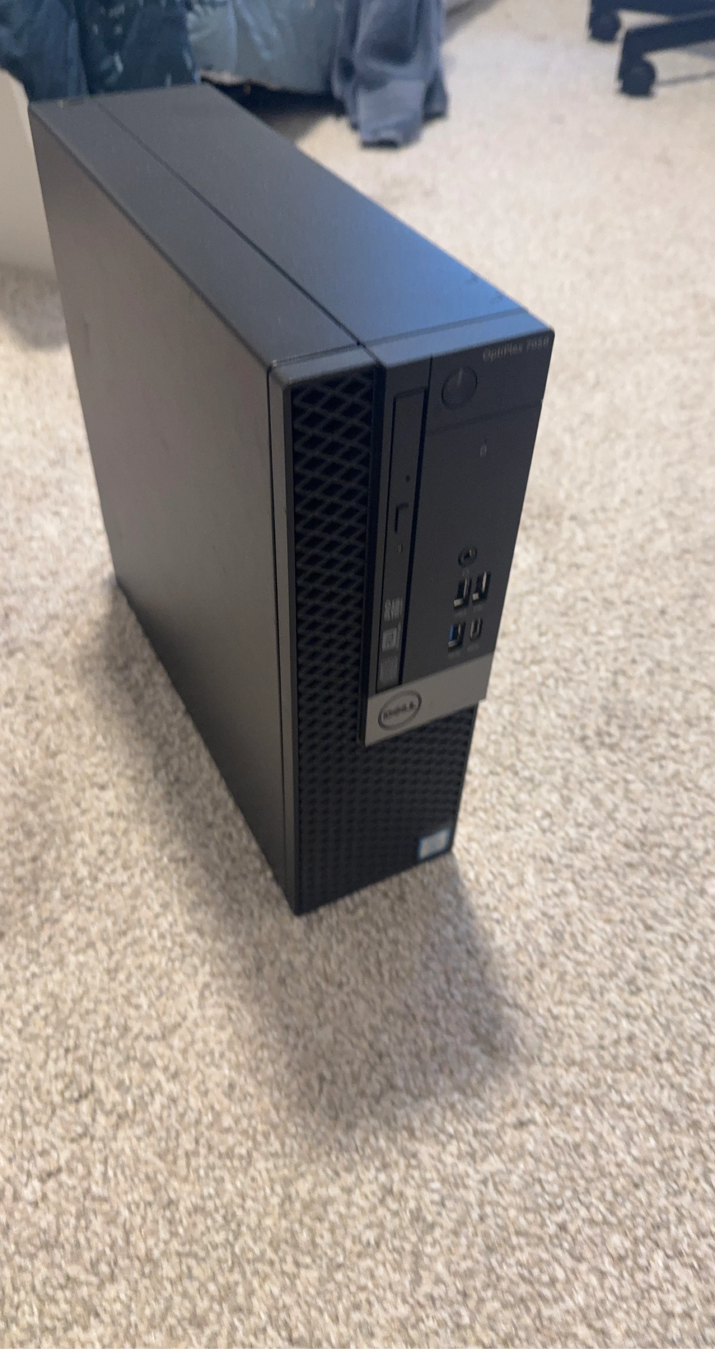 Dell OptiPlex 7050 Desktop Tower
