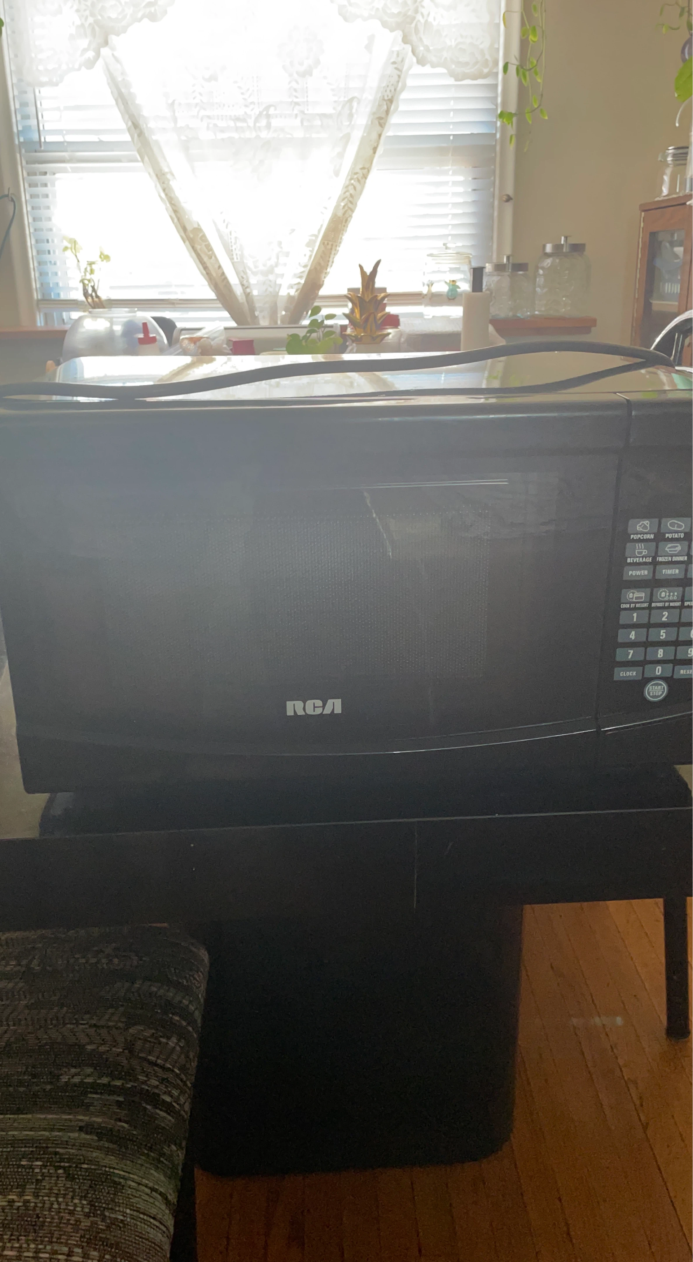 RCA Microwave Oven