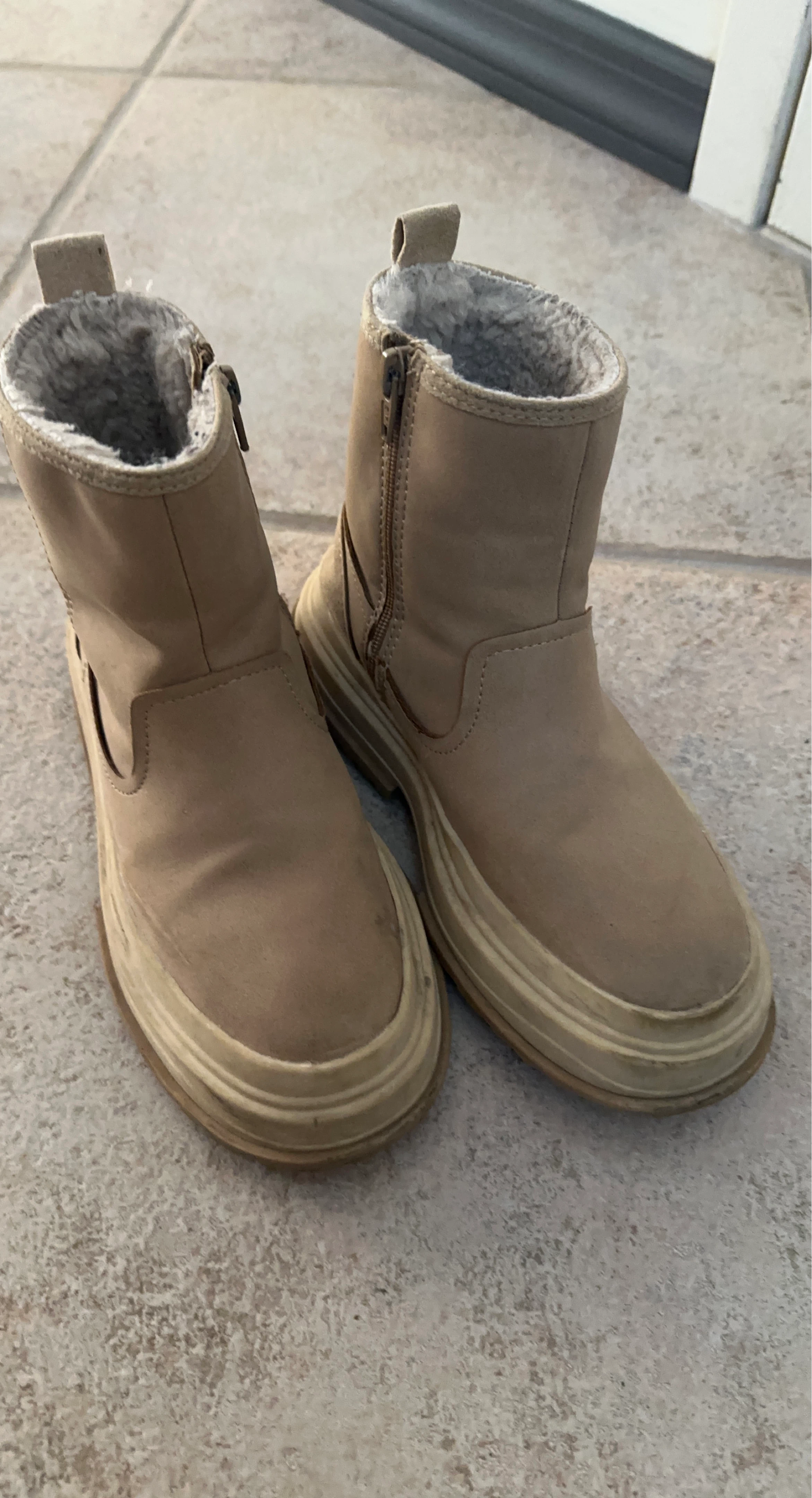 ZARA Tan Faux Shearling Lined Boots
