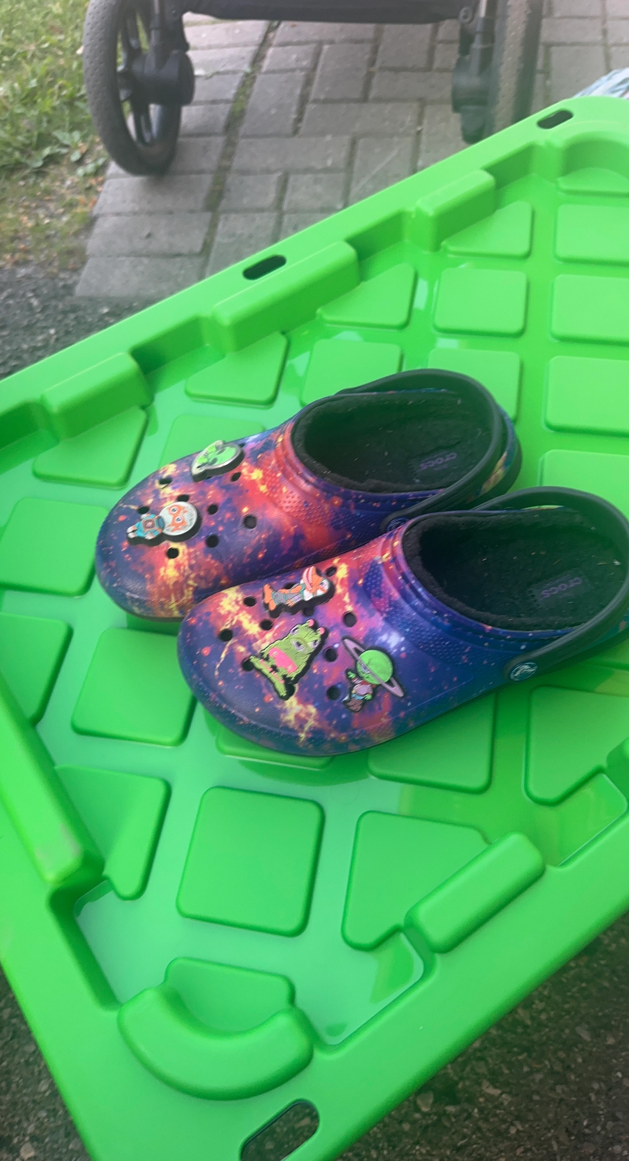Kids Crocs Lined Clogs - Space Theme